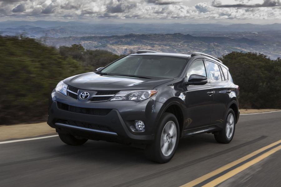  Toyota RAV4 2013 года  (US) (фото 33 из 34)